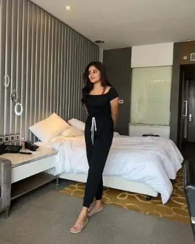 Call Girls Wanaparthy Cash On Delivery